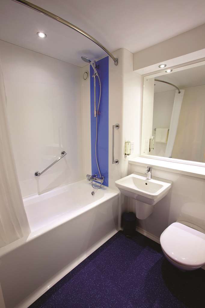Travelodge Cardiff Whitchurch Chambre photo