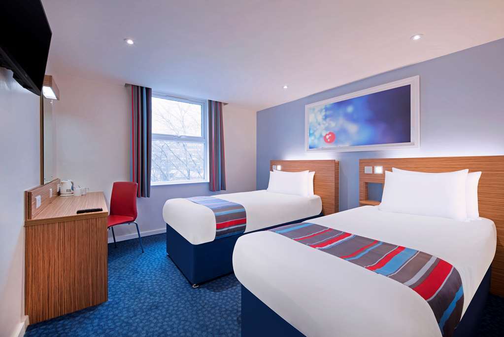 Travelodge Cardiff Whitchurch Chambre photo